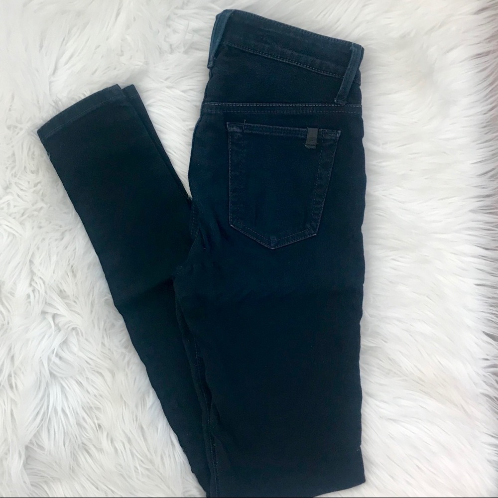 Dark wash Joe’s Jeans